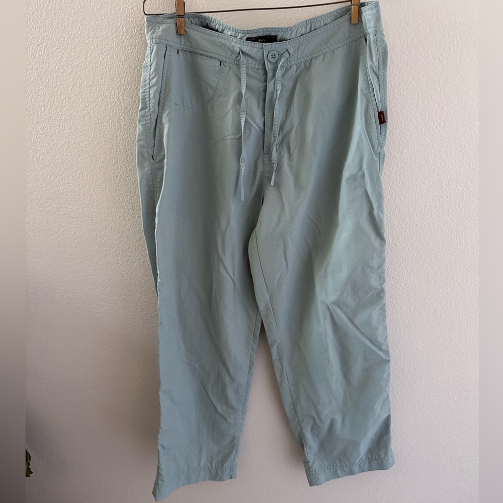 Vintage REI hiking capris
